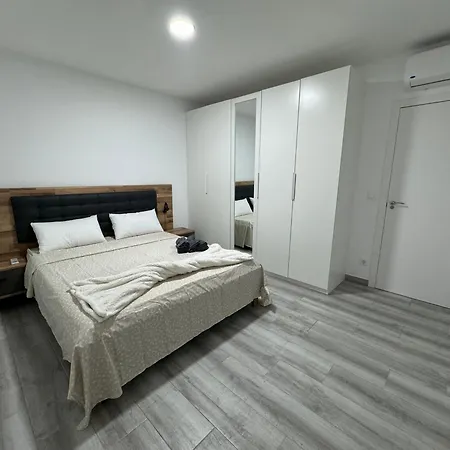 Lolitas Apartament *